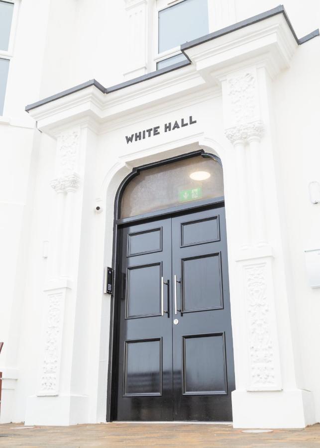 White Hall 포트러시 외부 사진